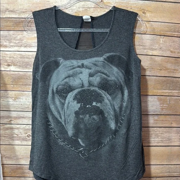 Gray Sleeveless Top with Bulldog Design - Picture 5 of 5